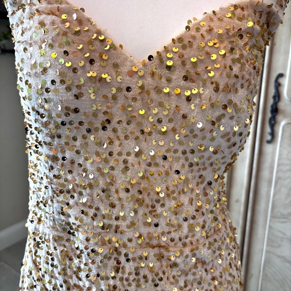 NEW, Gold Sequins Dress, Gold Dress, Prom Dress, NWOT, Size L - Picture 3 of 11